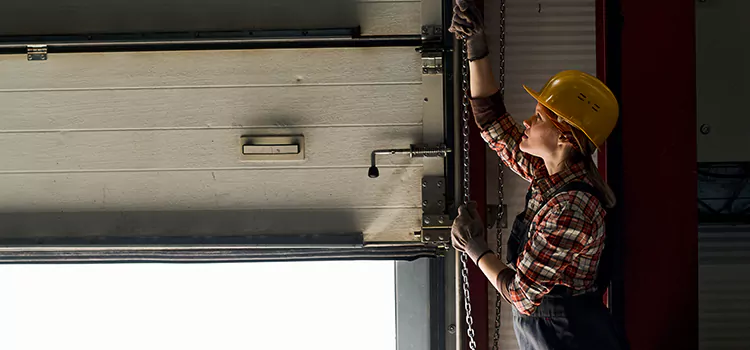 Addressing Common Garage Door Stoppage Issues in Villa Park, IL