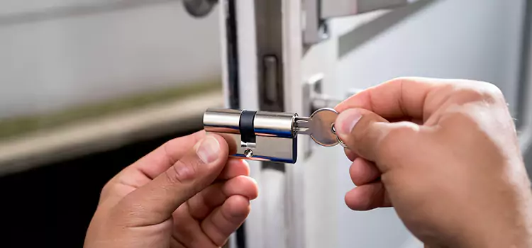 Emergency Locksmith for House Villa Park