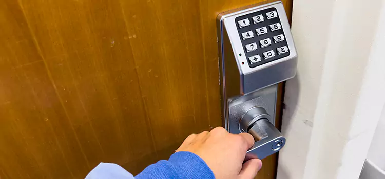 Why Choose Us for Your Keypad Lock Needs in Villa Park, IL?